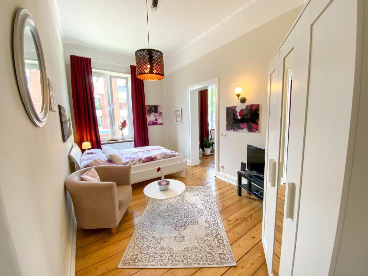 Villa Hanseart Luebeck - Privatzimmer In Zentraler Lage Buitenkant foto
