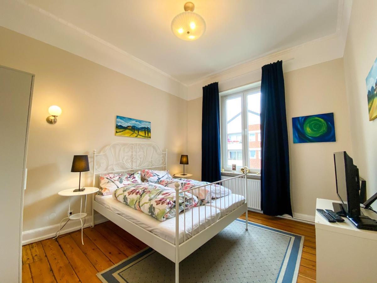 Villa Hanseart Luebeck - Privatzimmer In Zentraler Lage Buitenkant foto