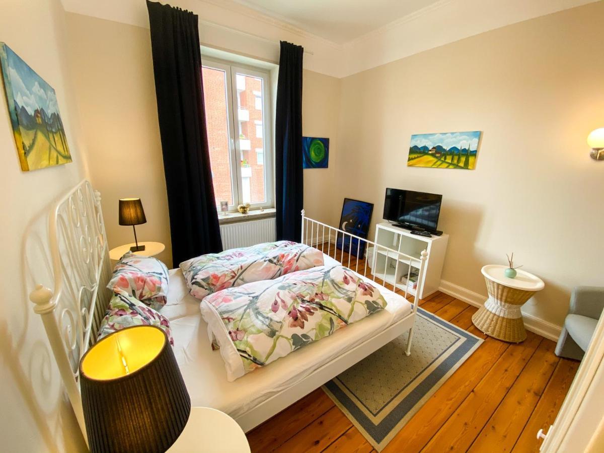Villa Hanseart Luebeck - Privatzimmer In Zentraler Lage Buitenkant foto