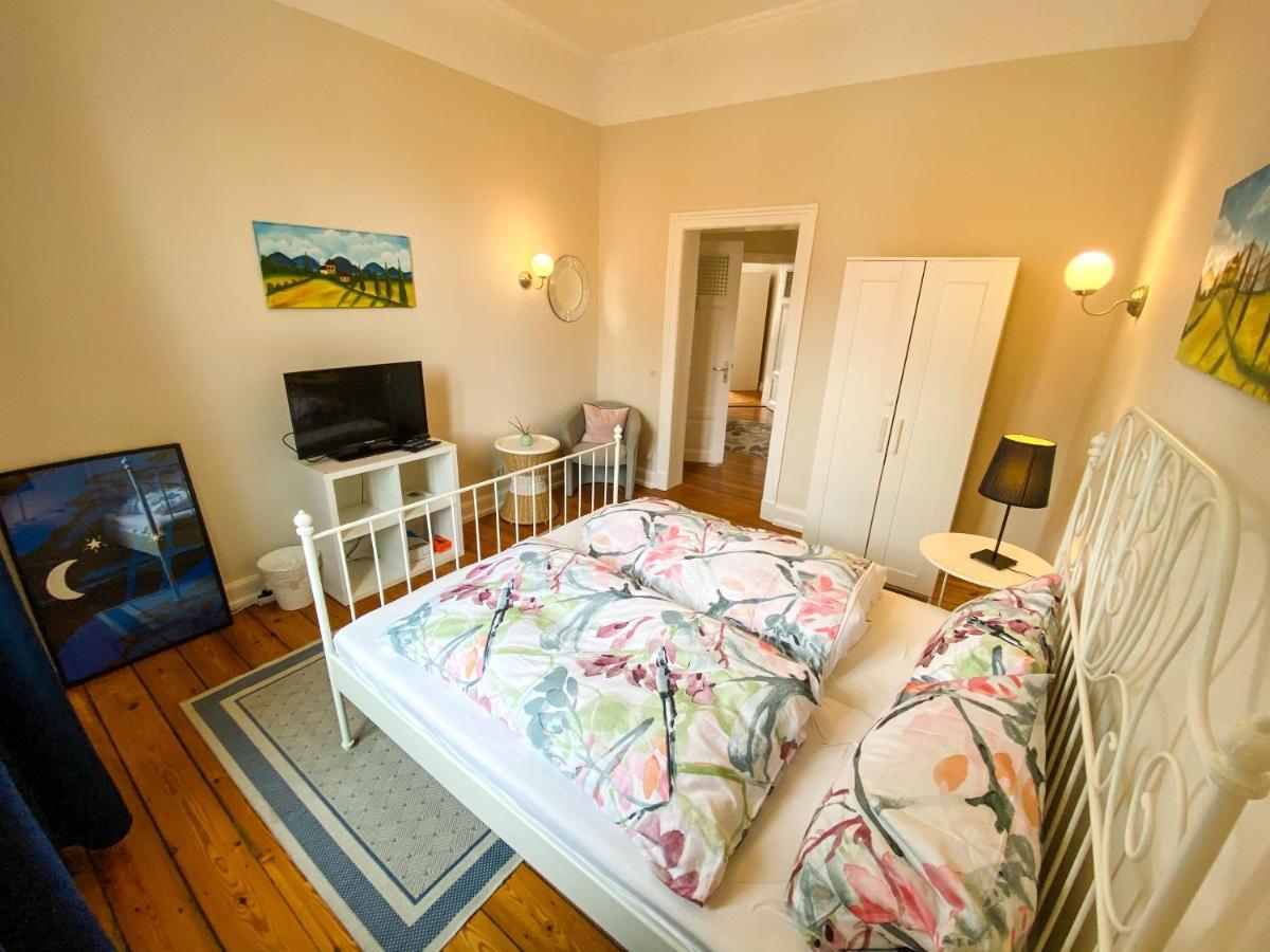Villa Hanseart Luebeck - Privatzimmer In Zentraler Lage Buitenkant foto