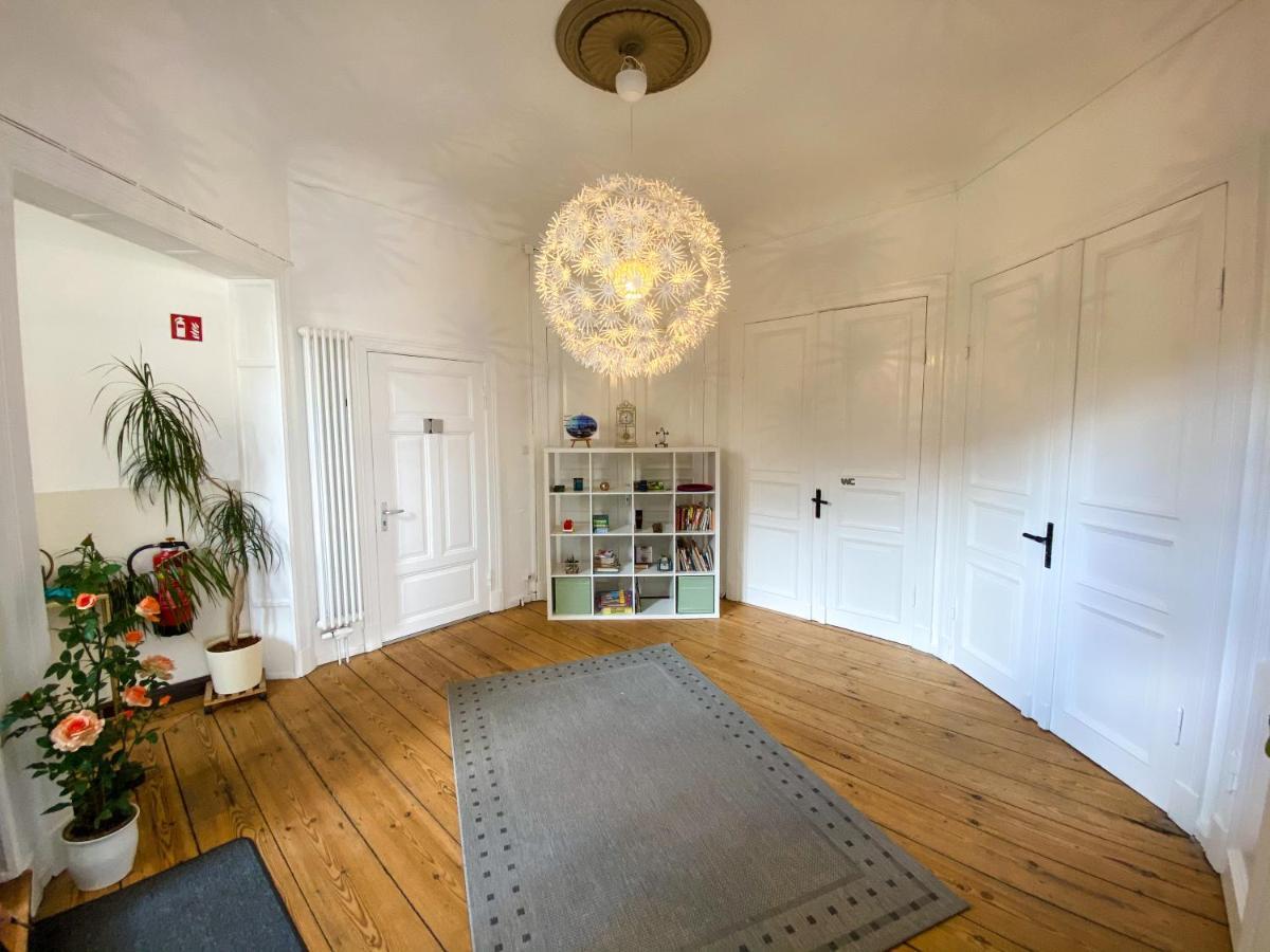 Villa Hanseart Luebeck - Privatzimmer In Zentraler Lage Buitenkant foto