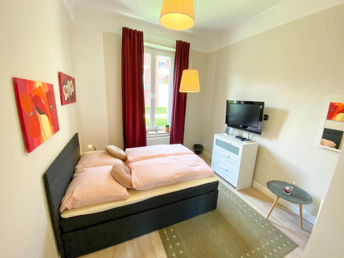 Villa Hanseart Luebeck - Privatzimmer In Zentraler Lage Buitenkant foto