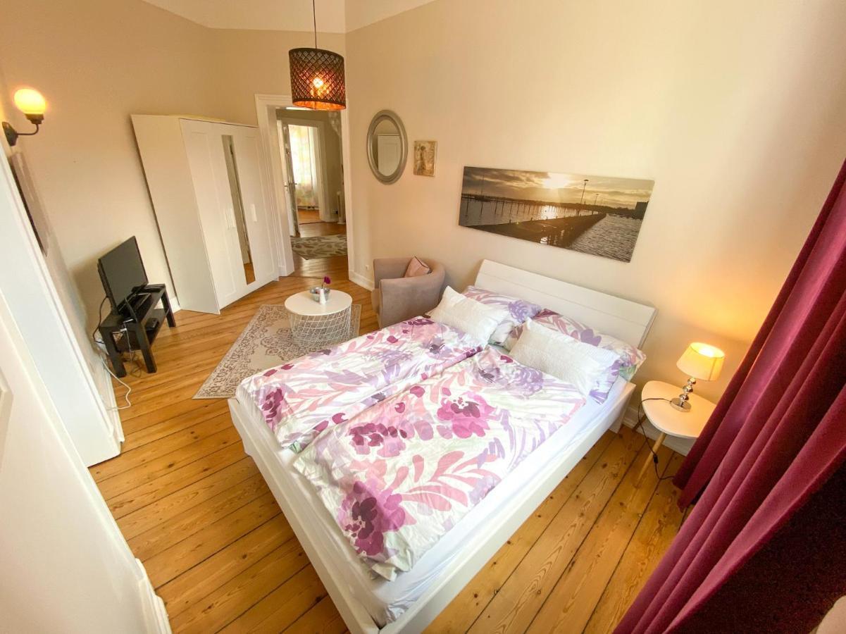 Villa Hanseart Luebeck - Privatzimmer In Zentraler Lage Buitenkant foto