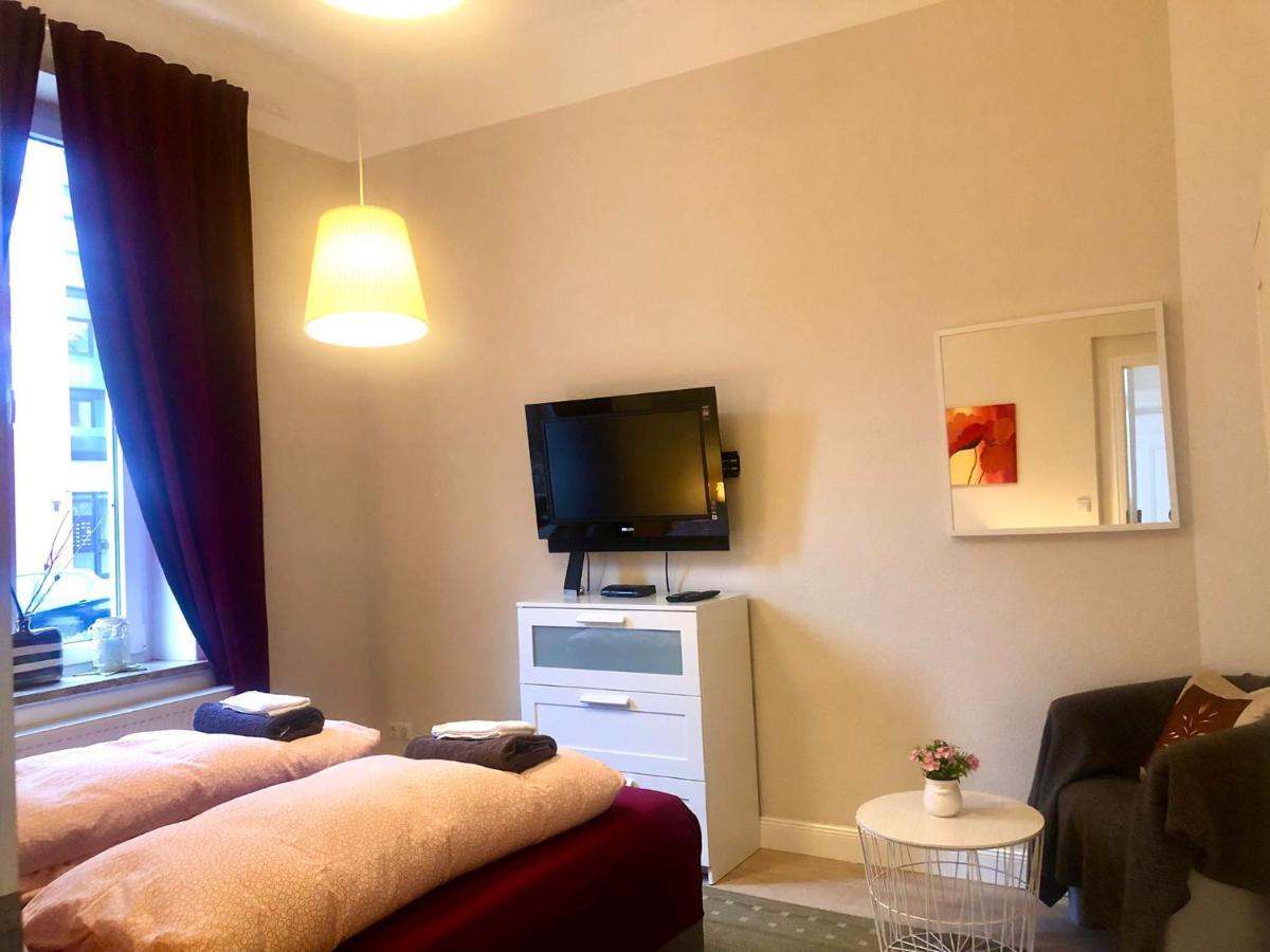 Villa Hanseart Luebeck - Privatzimmer In Zentraler Lage Buitenkant foto